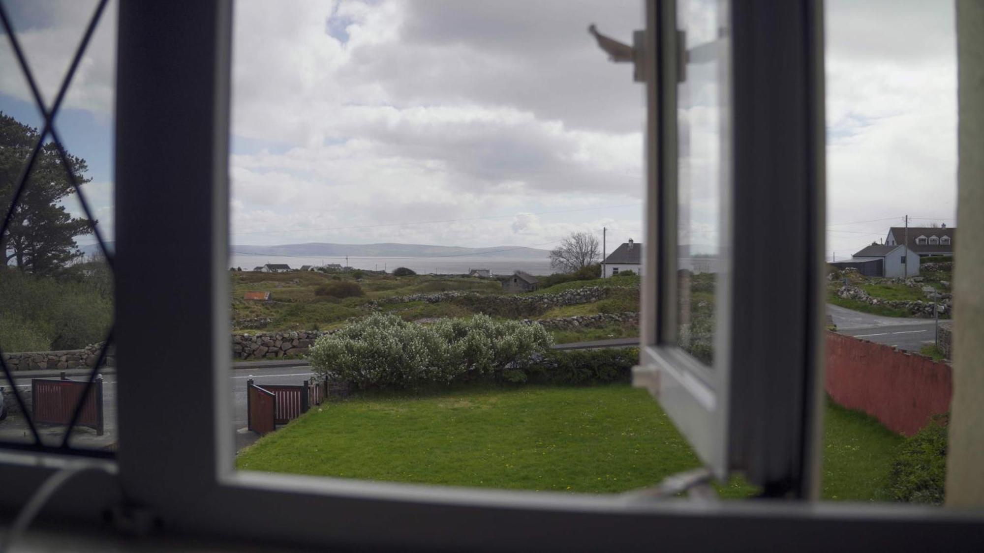 Seaview Lodge Inverin Exterior foto